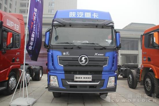 550馬力的德龍X3000黃金版牽引車(chē).jpg