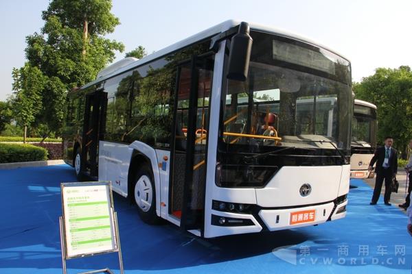 恒瑞系列城市客車CKZ6116HNA5 (1).jpg