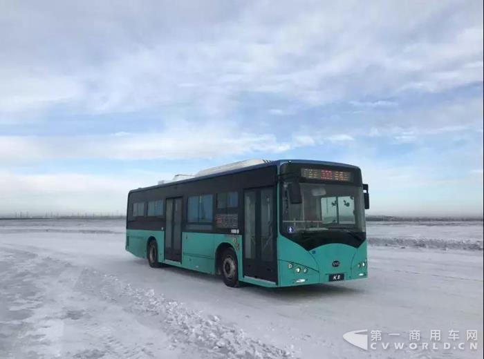 零下50℃！滿載續(xù)航200公里！比亞迪K8輕松征服海拉爾.jpg