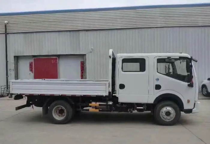 品質(zhì)可靠，服務(wù)貼心，選擇東風(fēng)輕型車就對了2.jpg