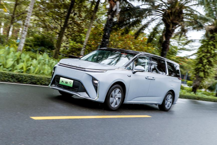 上汽大通MAXUS氫能、純電雙線發(fā)力，大家MIFA氫、大家9、大家5攜手亮相6.png