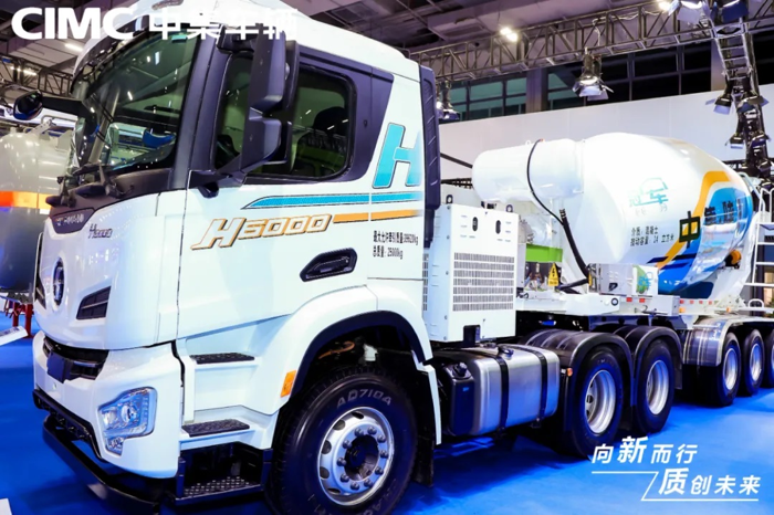 創(chuàng)新引領(lǐng)！中集車輛榮膺“2024年度第一暢銷高端專用車品牌”大獎5.png