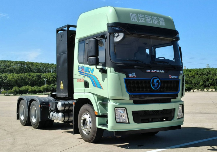 陜汽M5000換電式純電動(dòng)牽引車(chē).jpg