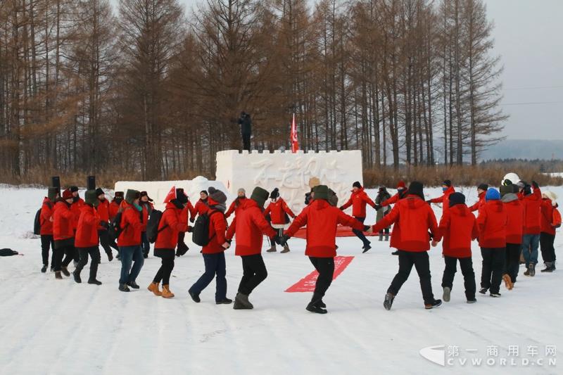 江鈴特順黑河英雄會冰雪挑戰(zhàn)激情上演