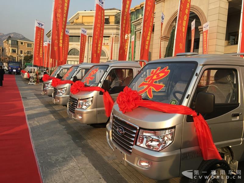 現(xiàn)場(chǎng)展車