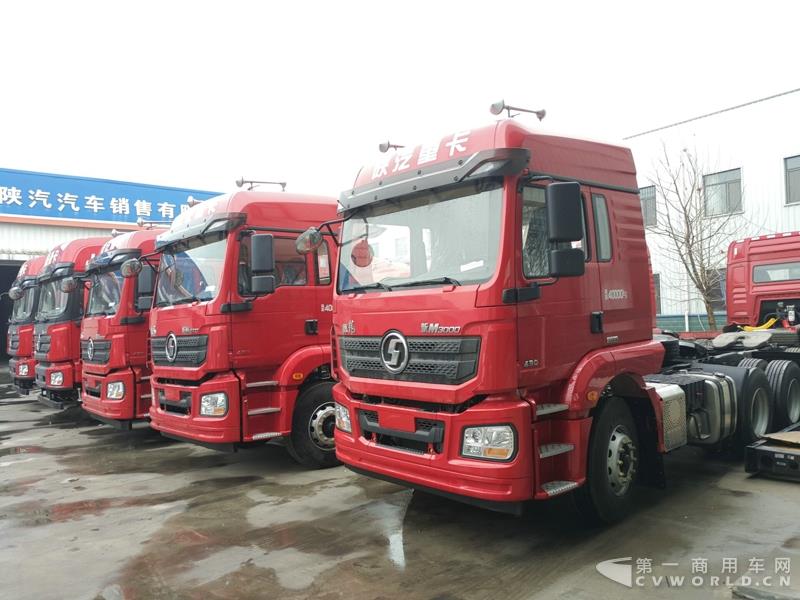 現(xiàn)場(chǎng)展車(chē)