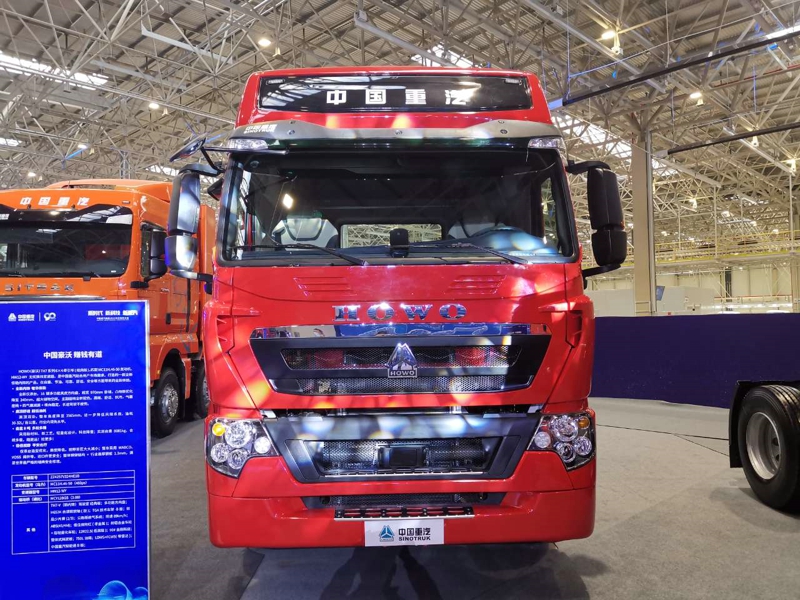 重汽豪沃TH7 6×4牽引車（經(jīng)典版），重汽MC11H 國五發(fā)動機(jī)